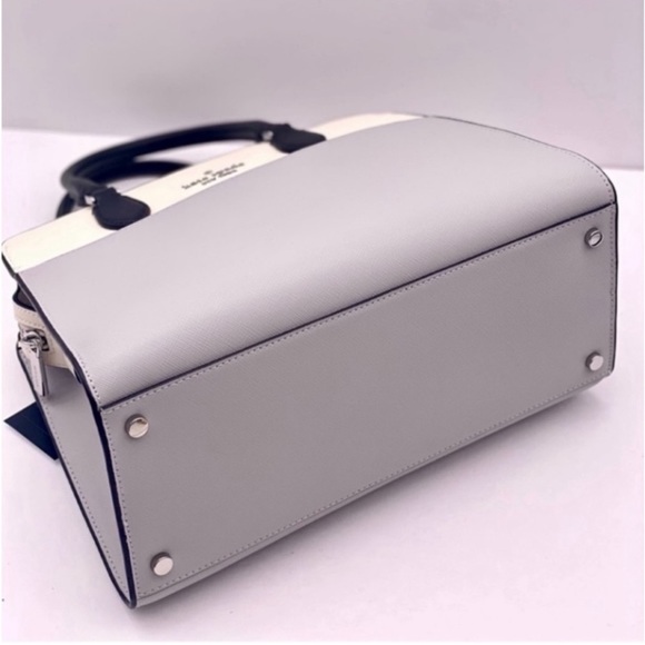 Kate Spade Madison
Edit
Medium Satchel
Crossbody Bag - Picture 5 of 8